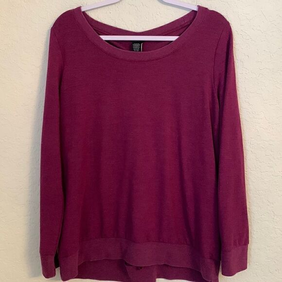 Torrid Purple Weaves on the Back Size 0(oversize) - Picture 1 of 9